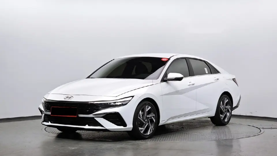 Hyundai Avante 2023, арт. KR-2783034 — фото 1