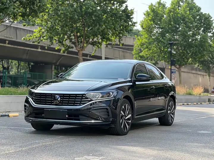 Volkswagen Passat 2024, арт. CN-2787531 — фото 1