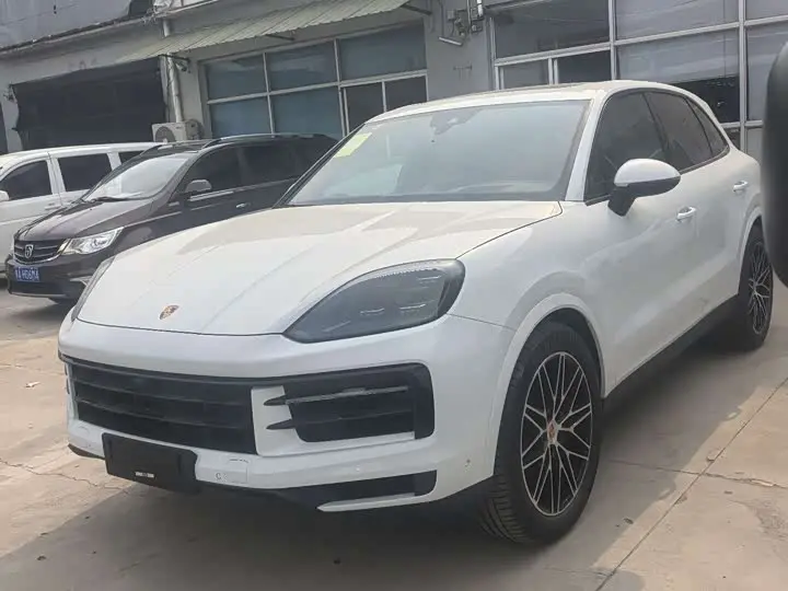 Porsche Cayenne 2025, арт. CN-2791778 — фото 1
