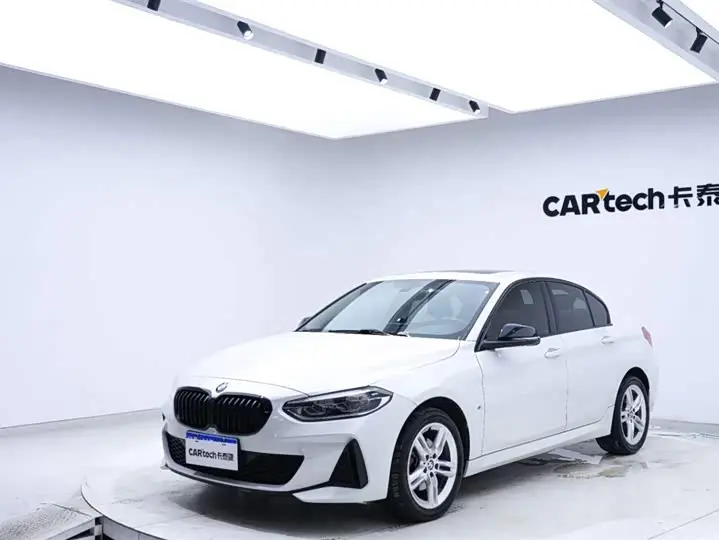BMW 1 Series 2022, арт. CN-2795489 — фото 1