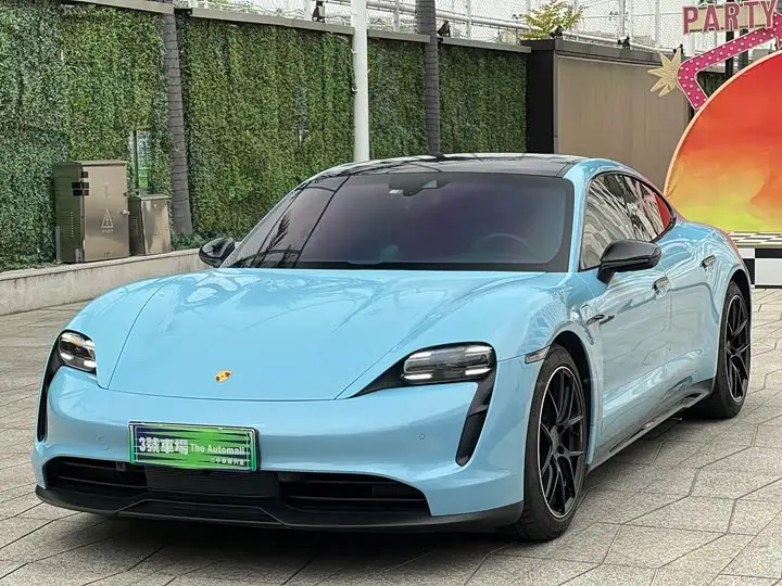 Porsche Taycan 2022, арт. CN-2805464 — фото 1