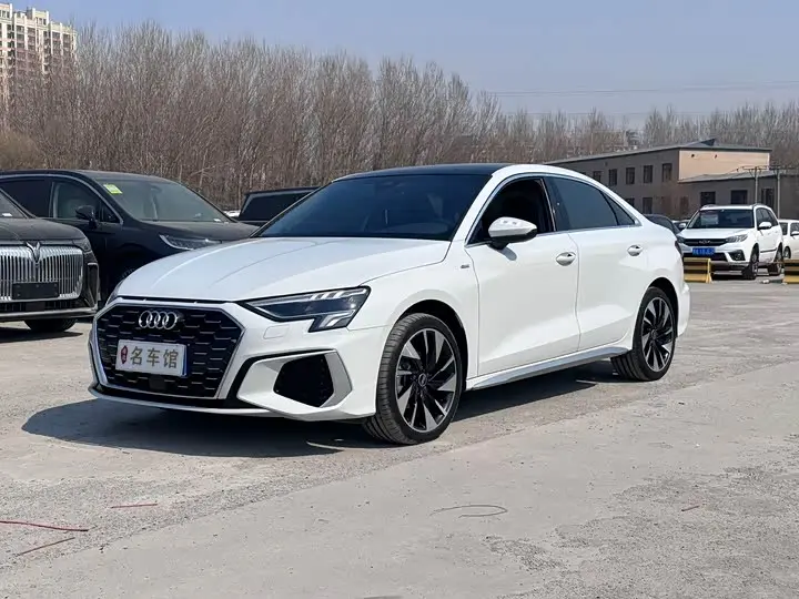 Audi A3 2023, арт. CN-2807465 — фото 1