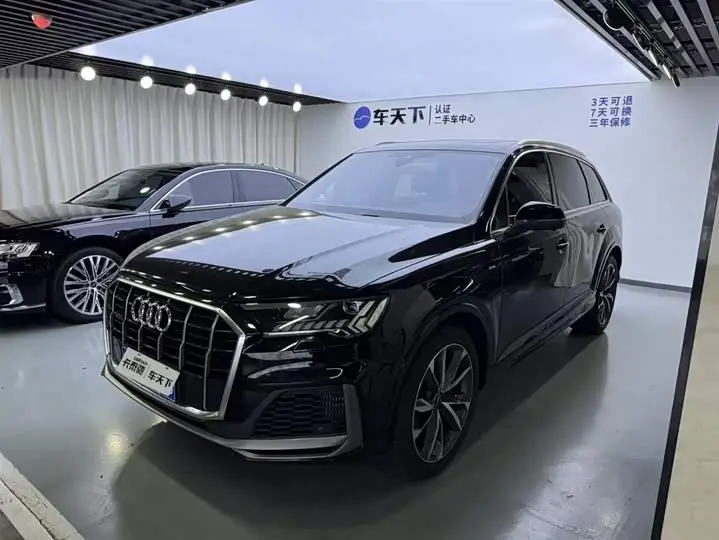 Audi Q7 2022, арт. CN-2808155 — фото 1