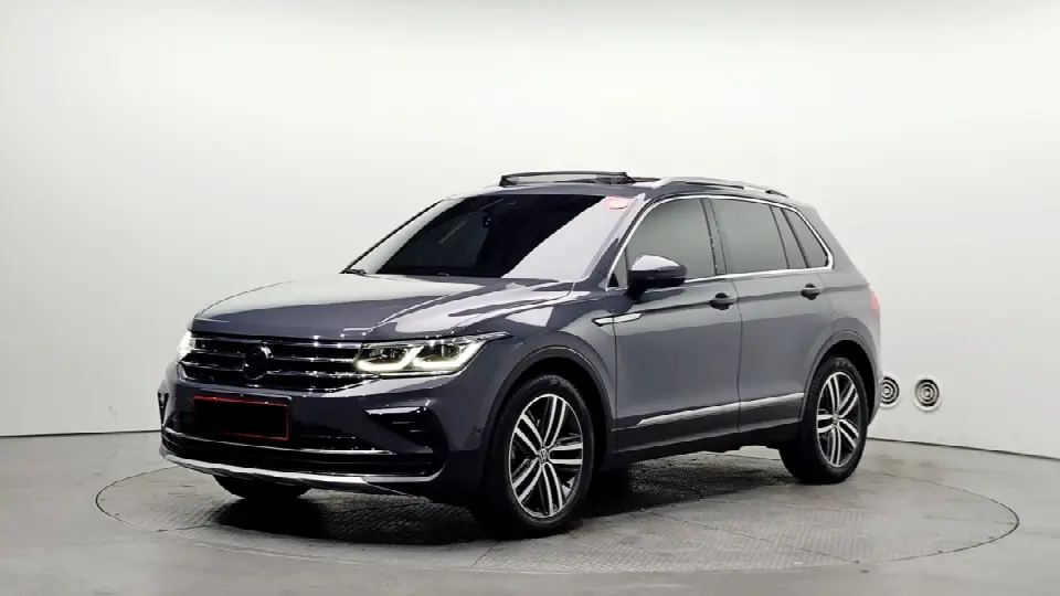 Volkswagen Tiguan 2018, арт. KR-2815340 — фото 1