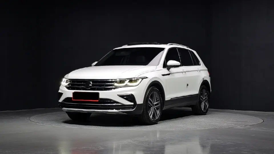 Volkswagen Tiguan 2018, арт. KR-2815512 — фото 1