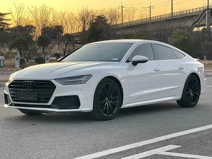 Audi A7 2023, арт. CN-2822332 — фото 1