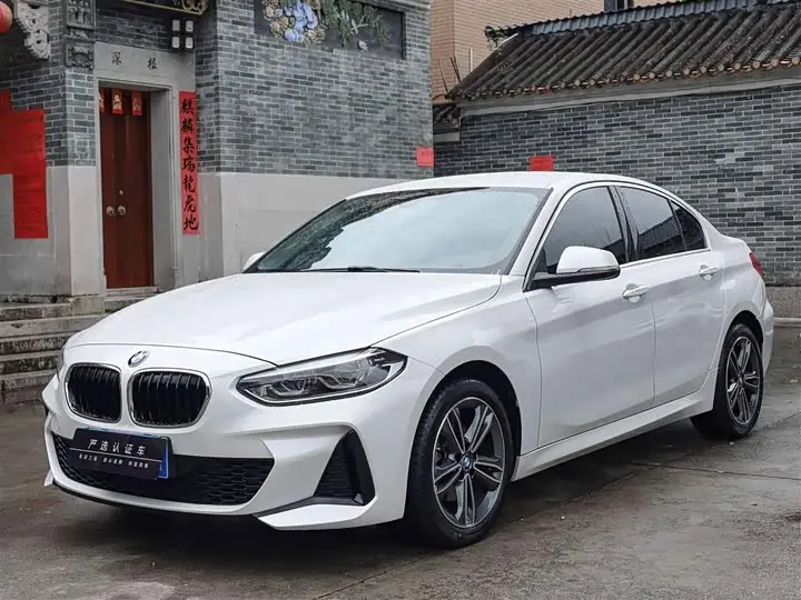 BMW 1 Series 2022, арт. CN-2823809 — фото 1
