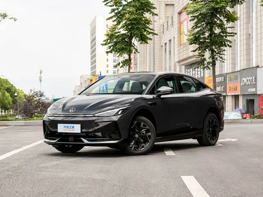Volkswagen ID.Unyx 07 2026, фото из объявления