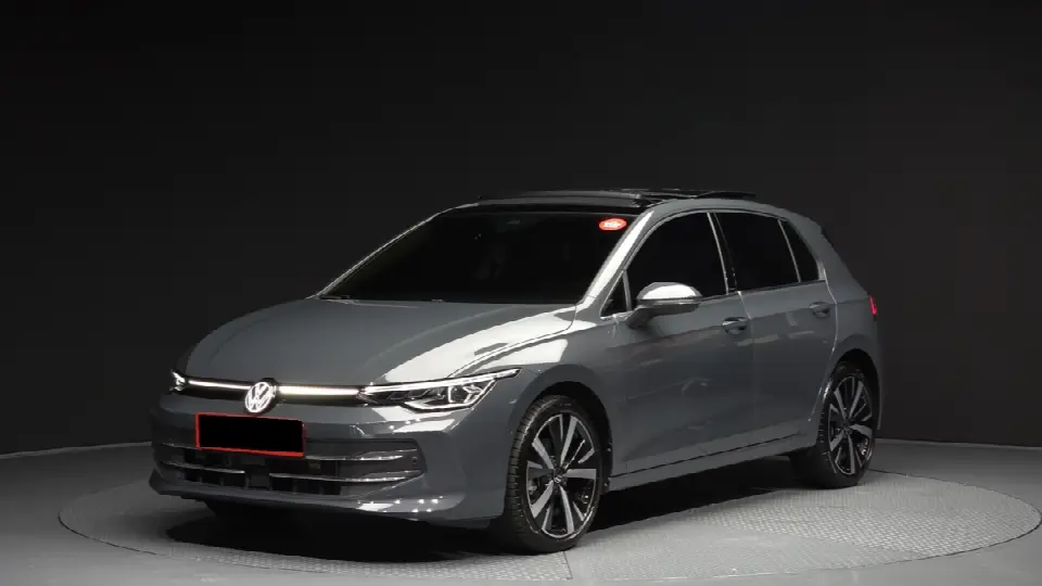 Volkswagen Golf 2022, арт. KR-2827973 — фото 1