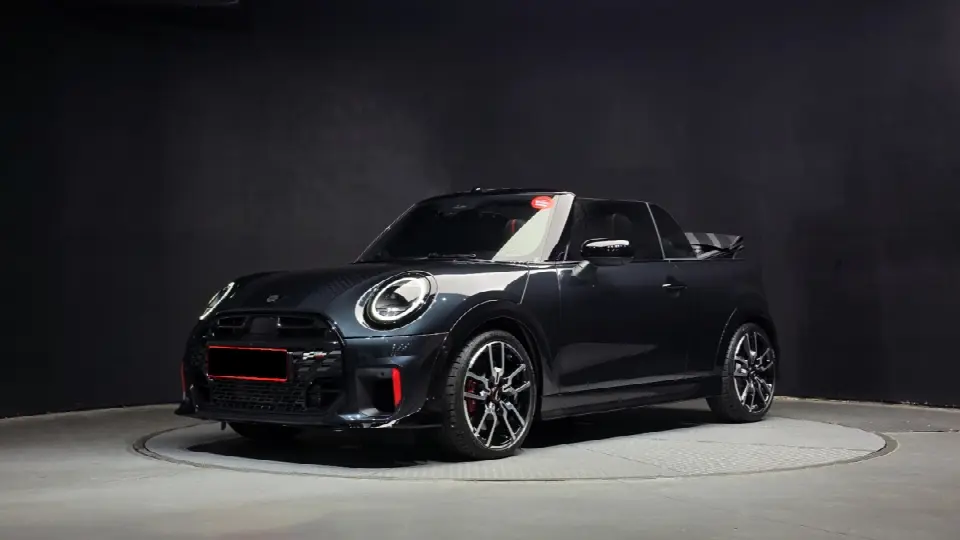 Mini Cooper Convertible 2025, фото из объявления