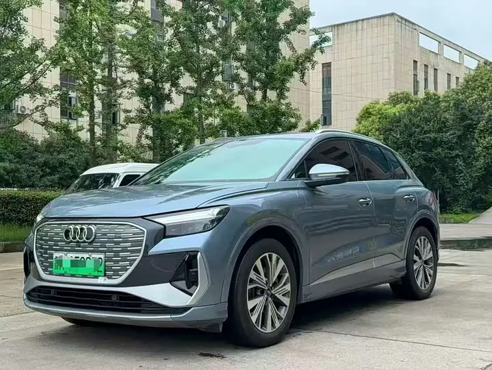 Audi Q4 e-tron 2024, фото из объявления