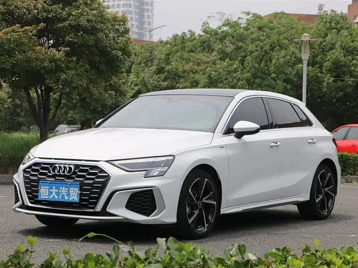 Audi A3 2023, арт. CN-2844021 — фото 1
