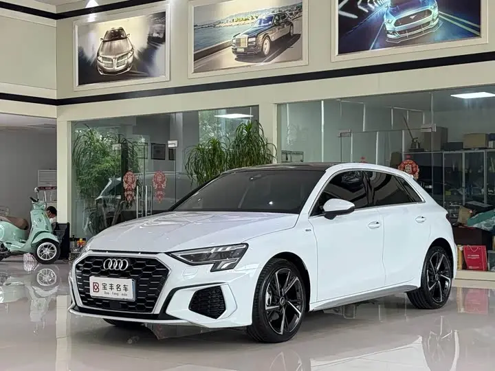 Audi A3 2024, арт. CN-2845811 — фото 1