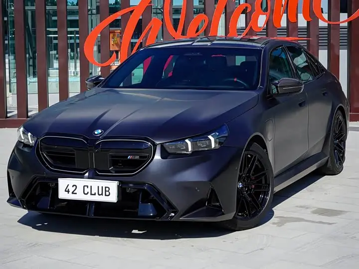 BMW M5 Hybrid 2025, фото из объявления