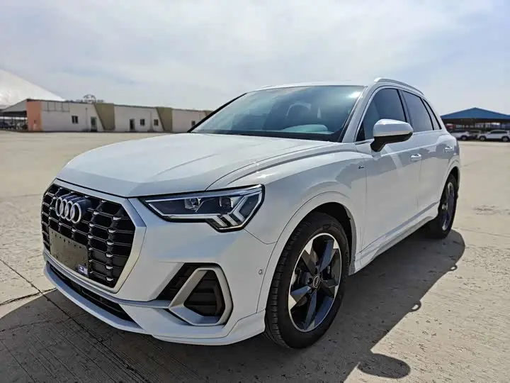 Audi Q3 2022, арт. CN-2850310 — фото 1