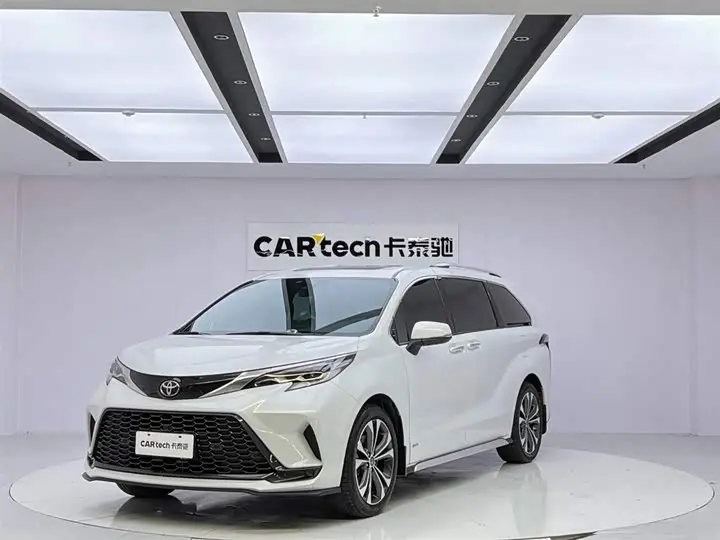 Toyota Granvia 2024, арт. CN-2851055 — фото 1