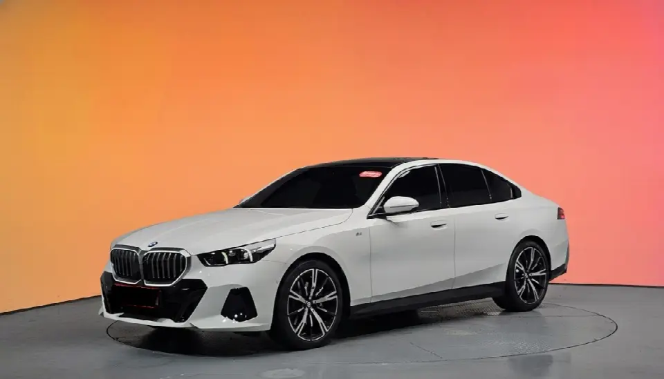 BMW 5 Series 2023, арт. KR-2860623 — фото 1
