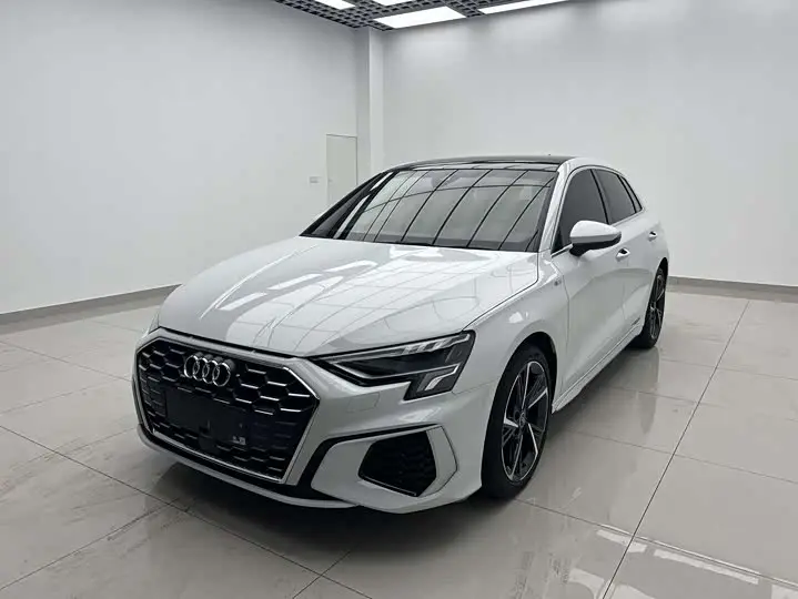 Audi A3 2022, арт. CN-2863044 — фото 1