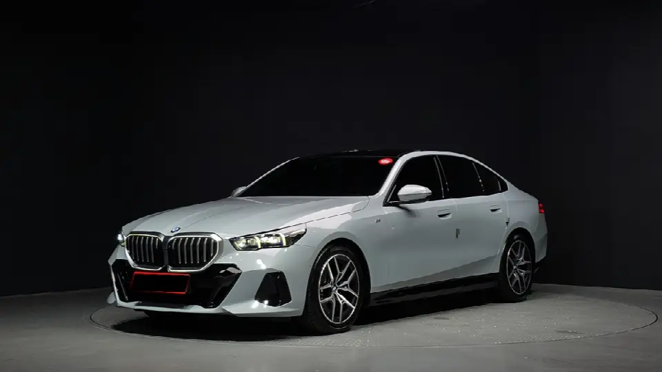 BMW 5 Series 2023, арт. KR-2866280 — фото 1