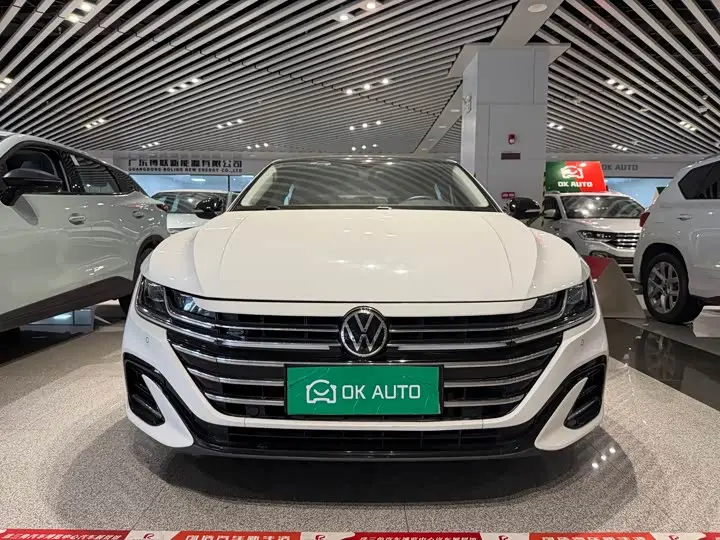 Volkswagen CC 2023, арт. CN-2867541 — фото 1