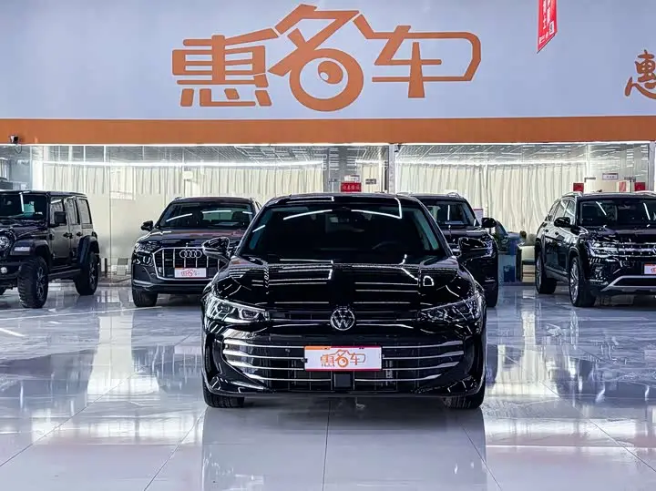 Volkswagen Passat 2025, арт. CN-2874928 — фото 1