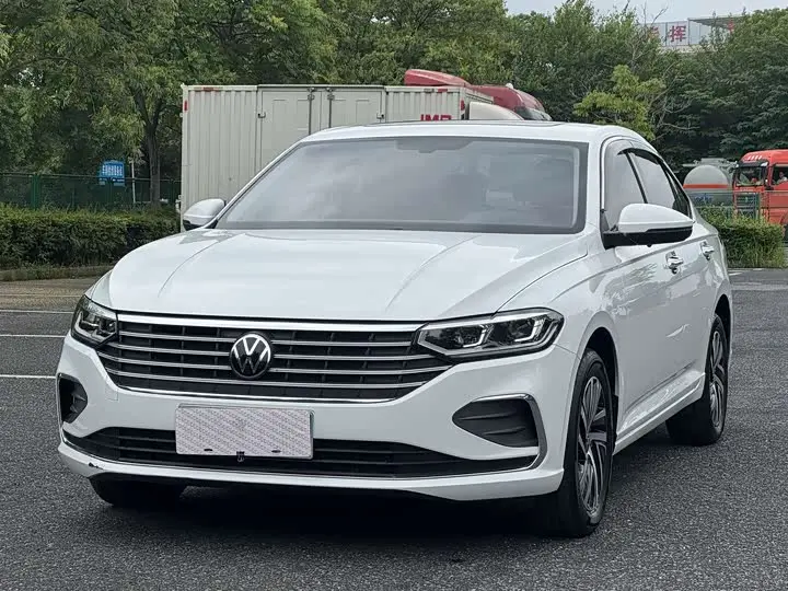 Volkswagen Lavida 2023, арт. CN-2876771 — фото 1