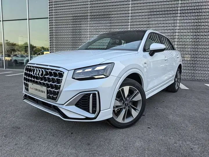 Audi Q2L 2025, арт. CN-2877370 — фото 1