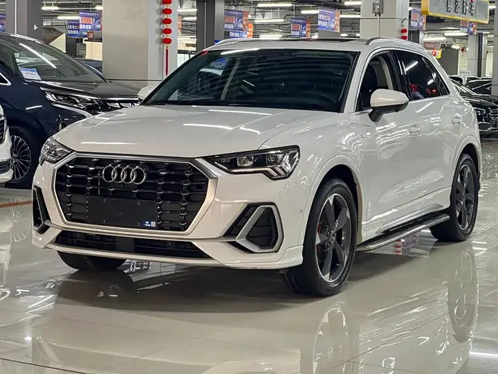 Audi Q3 2022, арт. CN-2889568 — фото 1