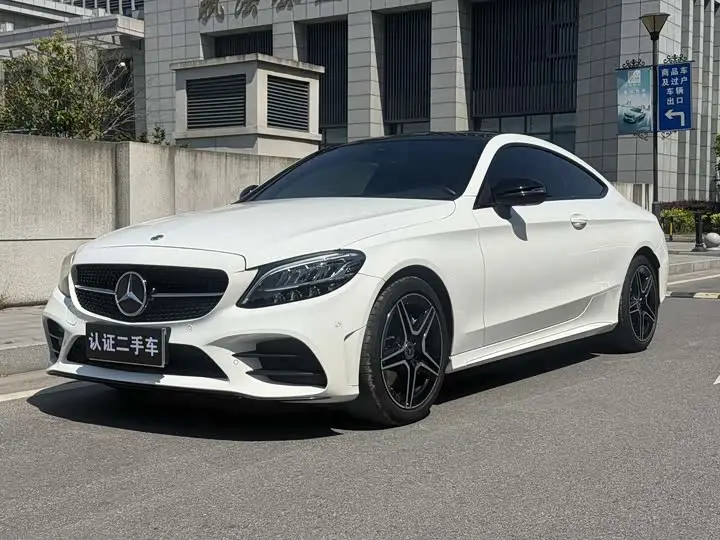 Mercedes-Benz C-Class 2023, арт. CN-2900834 — фото 1