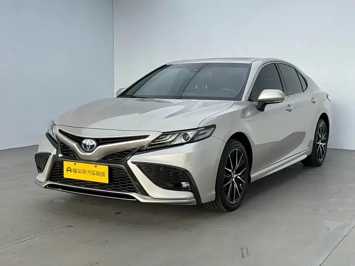 Toyota Camry 2021, арт. CN-2923211 — фото 1