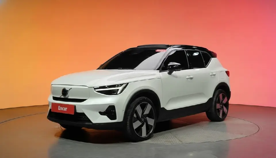 Volvo XC40 2022, арт. KR-2930978 — фото 1