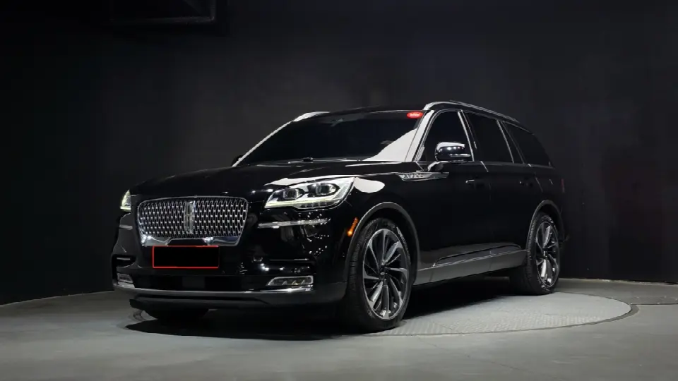Lincoln Aviator 2019, фото из объявления