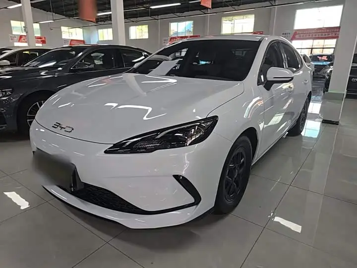 BYD Seal 05 DM-i Hybrid 2025, арт. CN-2933849 — фото 1