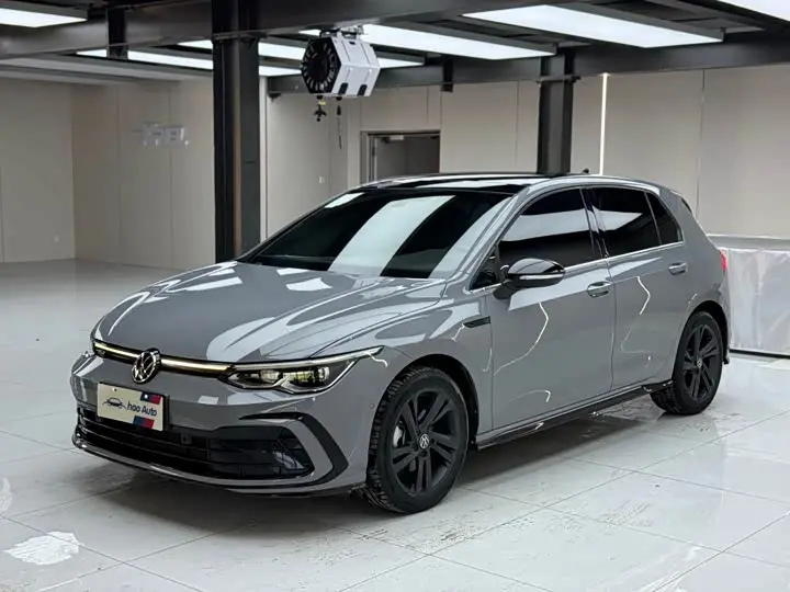 Volkswagen Golf 2023, арт. CN-2936211 — фото 1