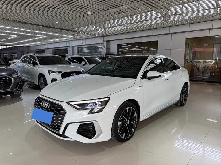 Audi A3 2023, арт. CN-2947224 — фото 1