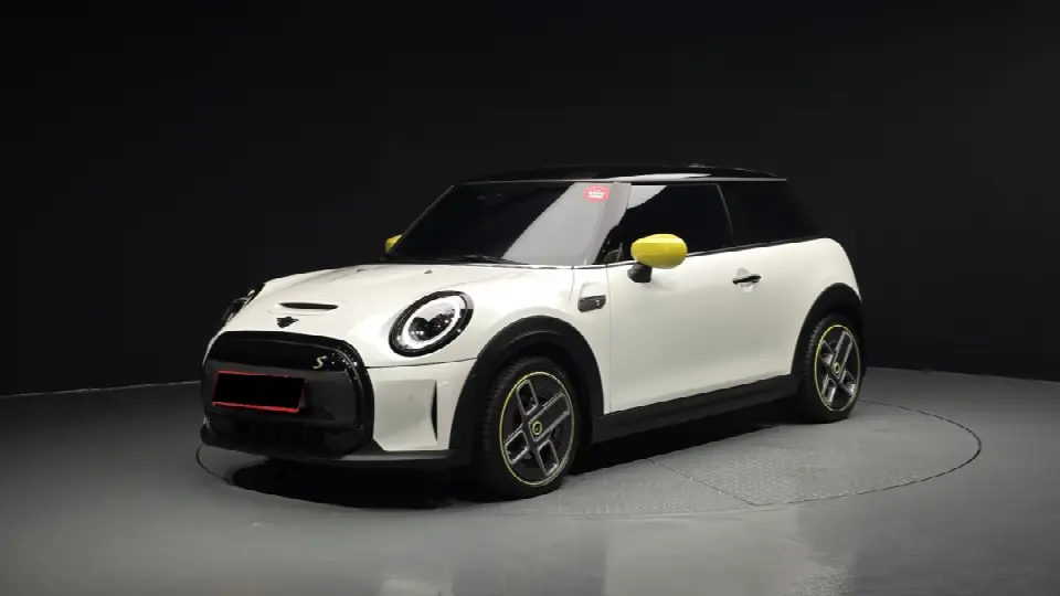 Mini Cooper 2022, арт. KR-2947643 — фото 1