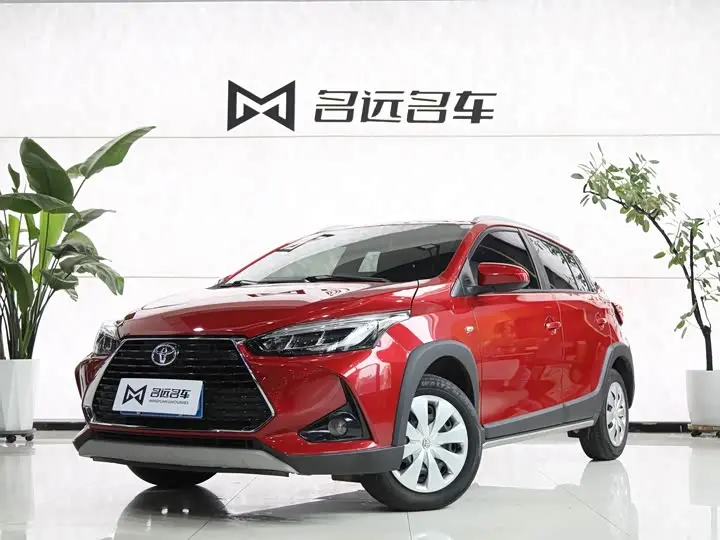 Toyota Yaris L Hatchback 2022, арт. CN-2949709 — фото 1
