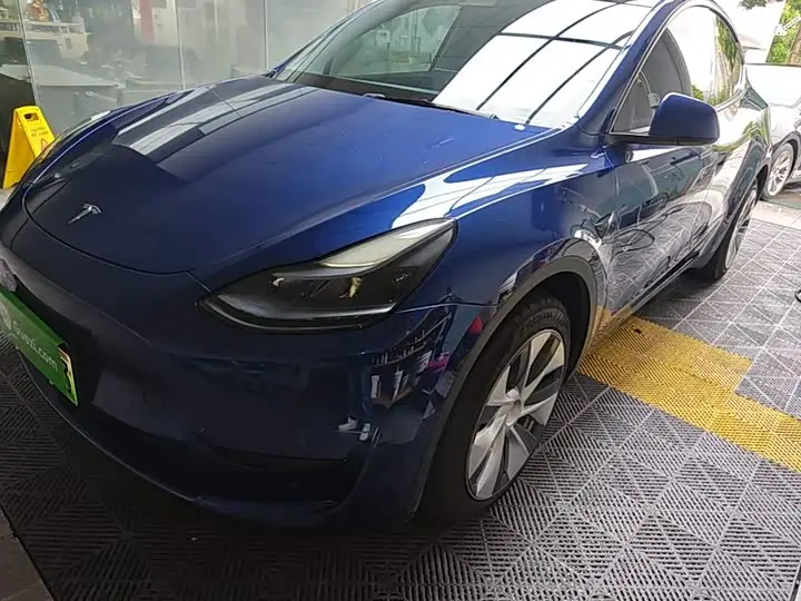 Tesla Model Y 2022, арт. CN-2953105 — фото 1