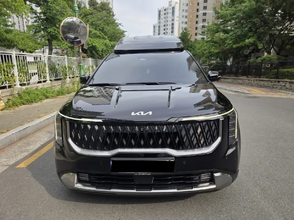Kia Carnival 2023, арт. KR-2957787 — фото 1