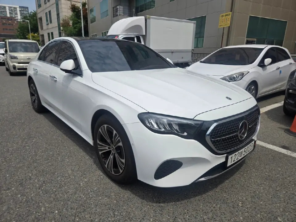 Mercedes-Benz E-Class 2024, арт. KR-2970143 — фото 1