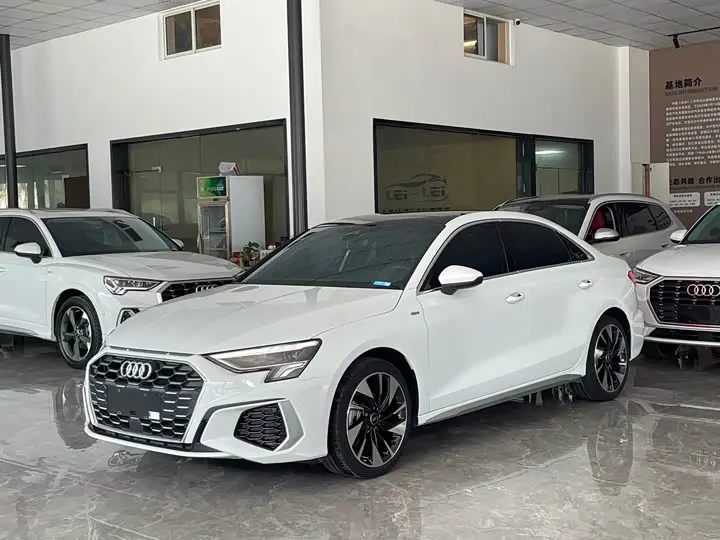 Audi A3 2023, арт. CN-2980821 — фото 1