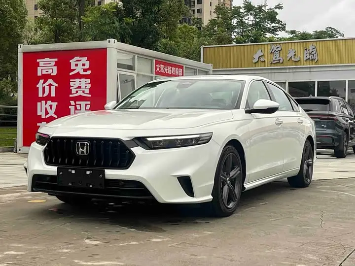 Honda Inspire 2024, арт. CN-2983785 — фото 1