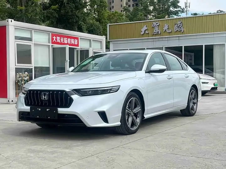 Honda Inspire Hybrid 2023, арт. CN-2991925 — фото 1