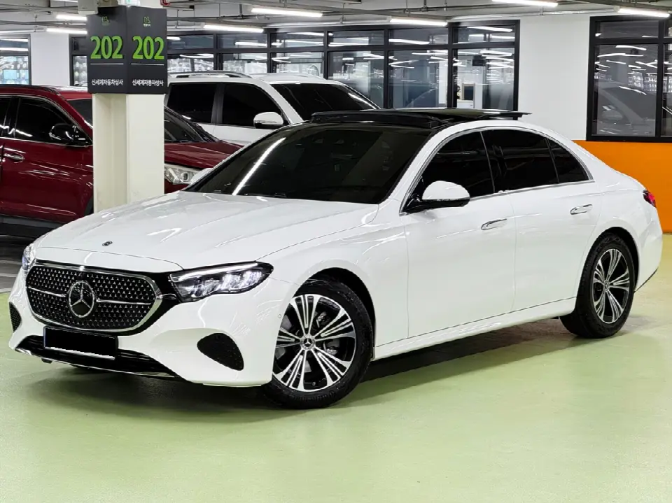 Mercedes-Benz E-Class 2024, арт. KR-3000678 — фото 1