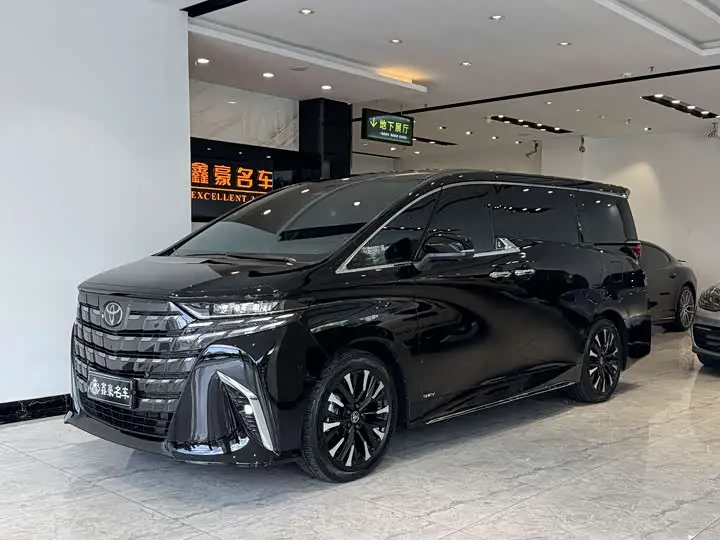 Toyota Alphard 2024, арт. CN-3002213 — фото 1