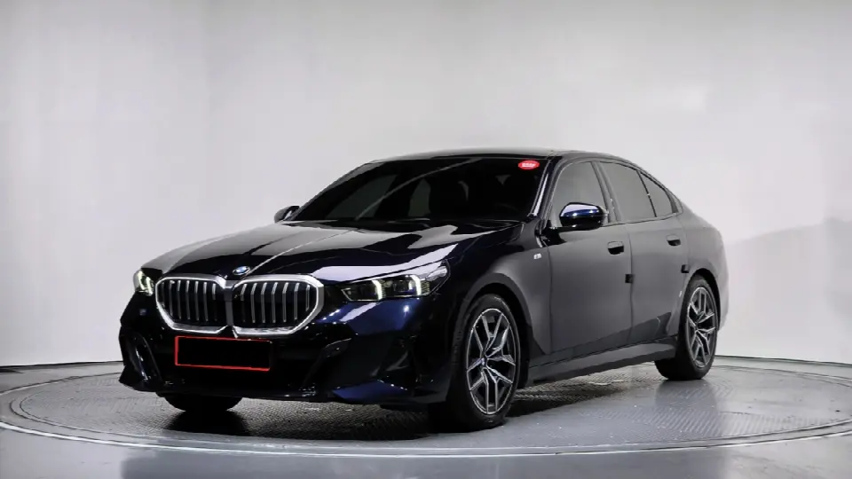 BMW 5 Series 2023, арт. KR-3011534 — фото 1