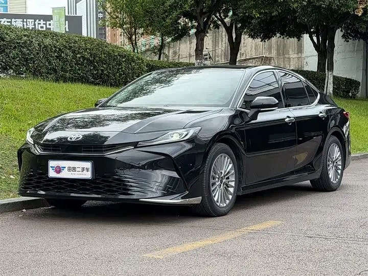 Toyota Camry 2024, арт. CN-3013430 — фото 1