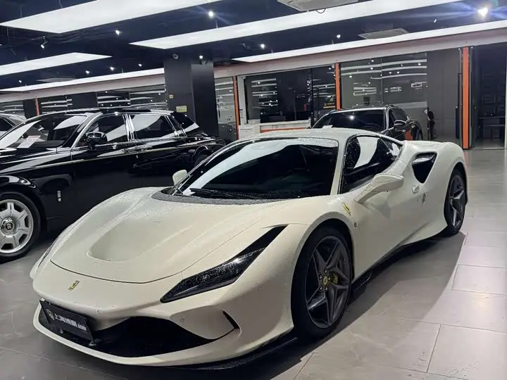 Ferrari F8 2019, арт. CN-3014143 — фото 1