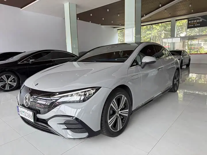 Mercedes-Benz EQE 2022, фото из объявления