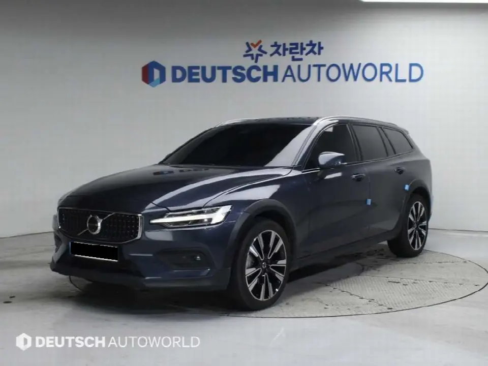 Volvo V60 2019, арт. KR-3036816 — фото 1
